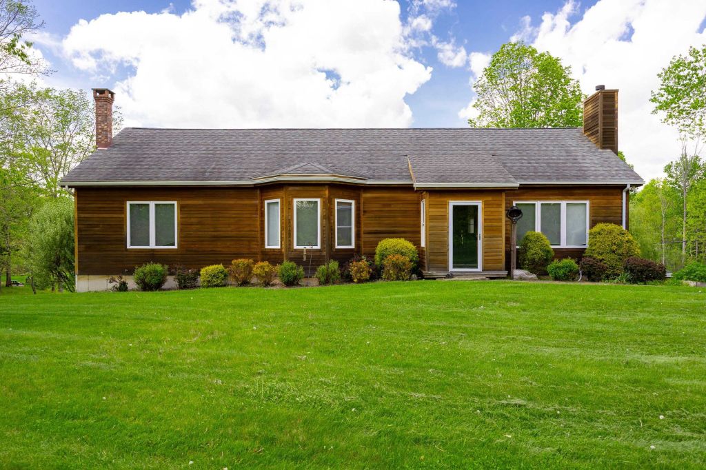 Property photo 1 of 24
