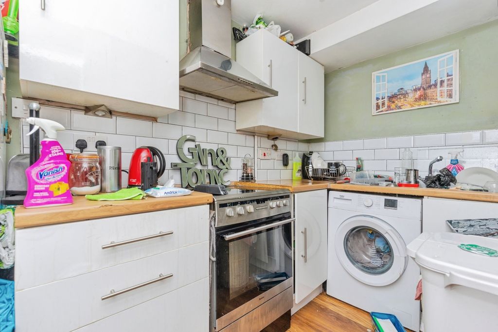 Property photo 2 of 9 Pbox-Img.Jpg