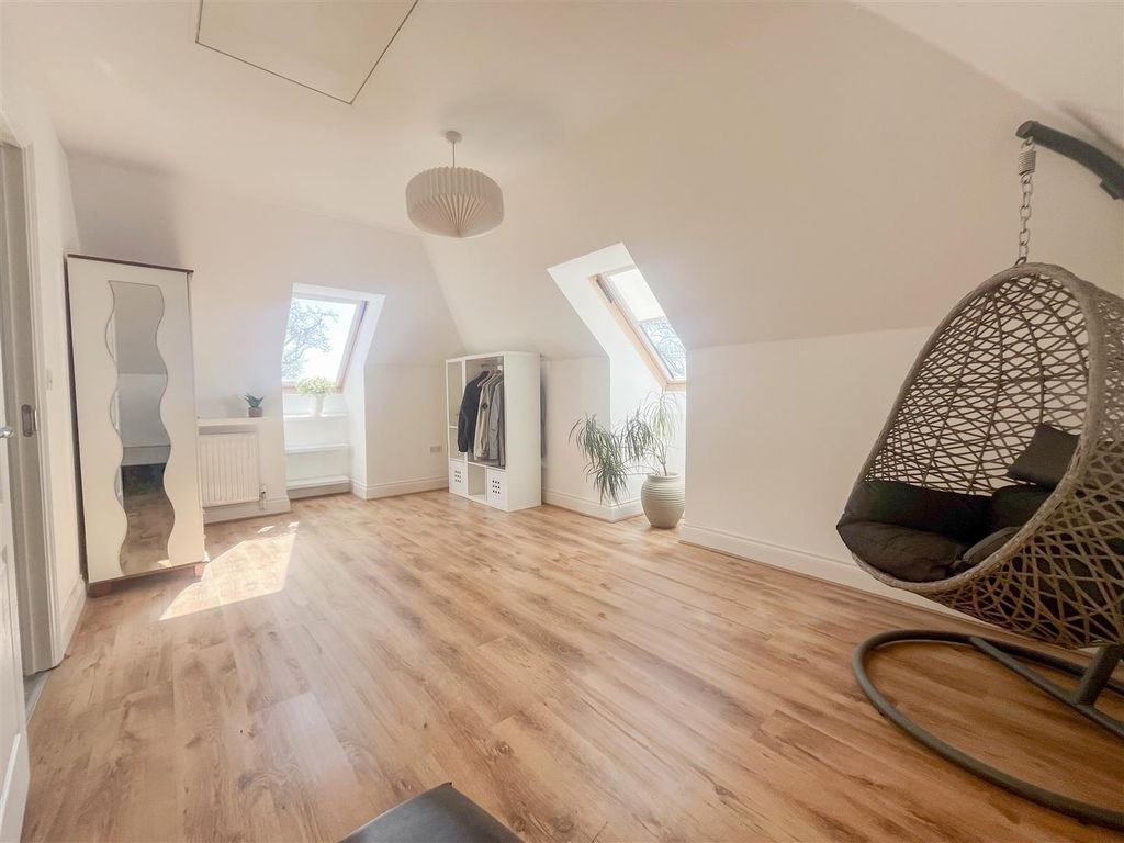 Additional image 36 of 5 bed detached house for saleThorntree Close, Heathfield TN21