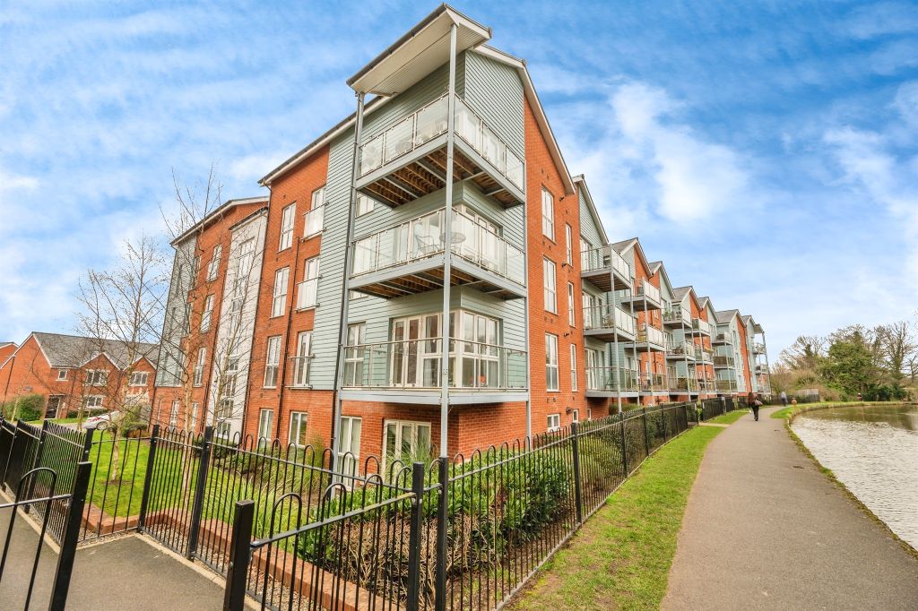 Property photo 1 of 15