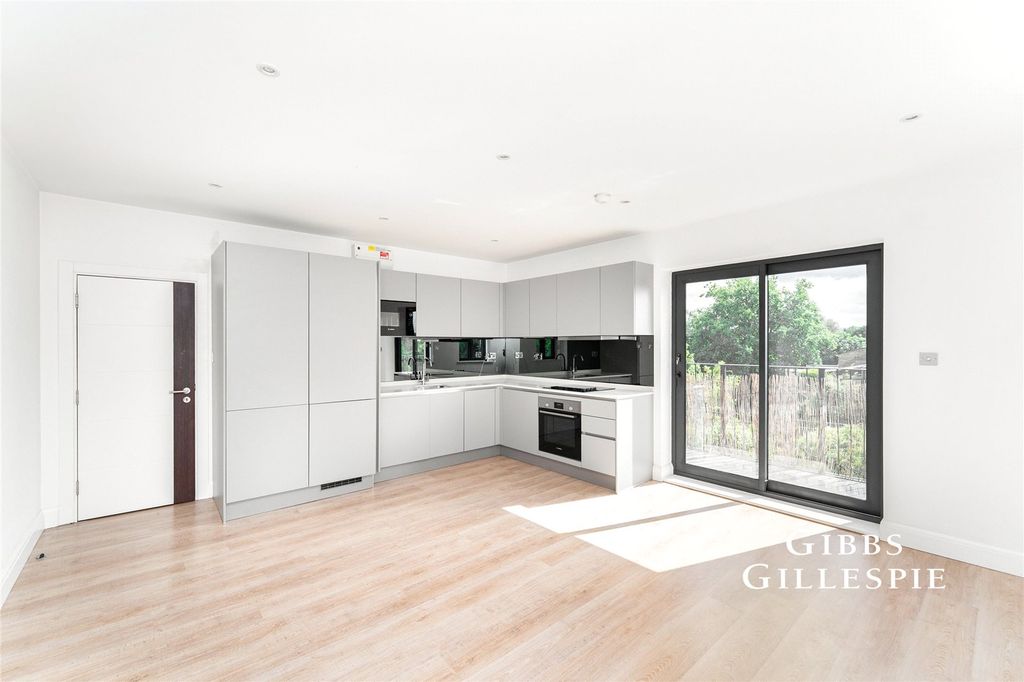 Property photo 1 of 10 Picture No. 05