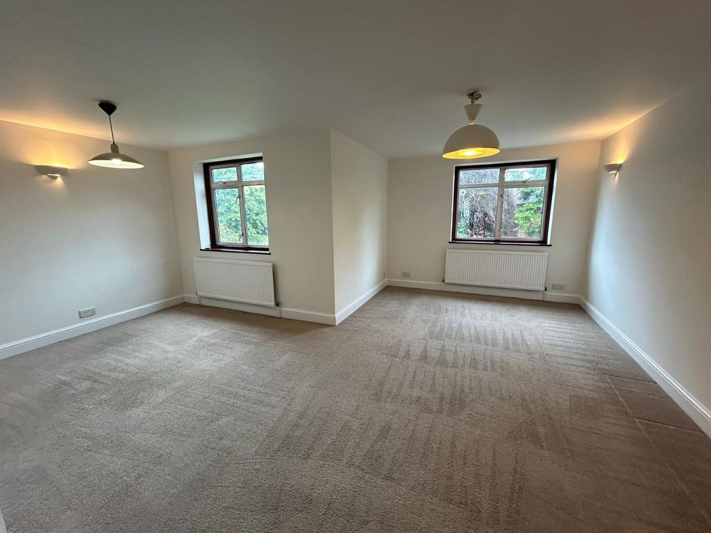 Property photo 1 of 11 3438122