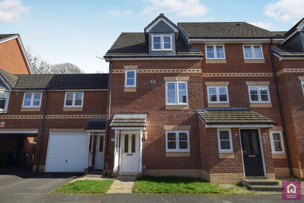 Property photo 1 of 20 Front