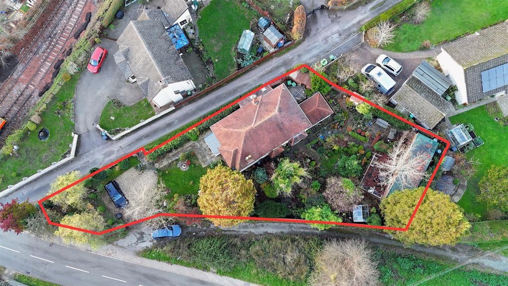 Property photo 2 of 24