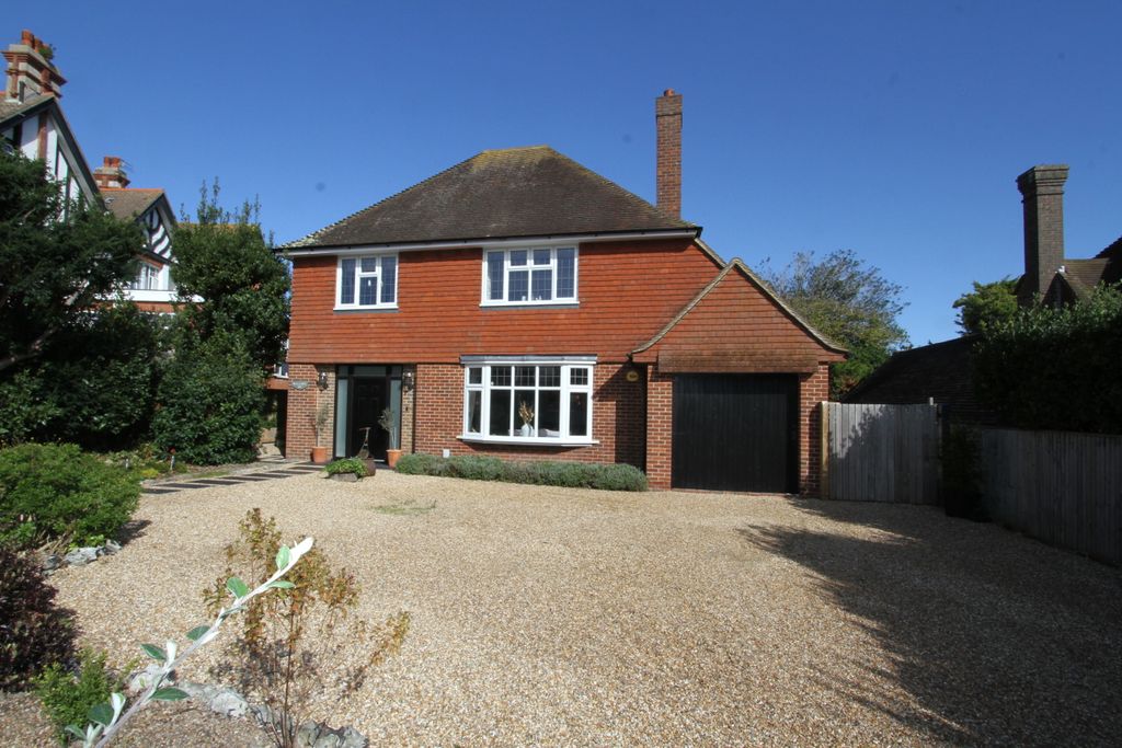 Property photo 1 of 38