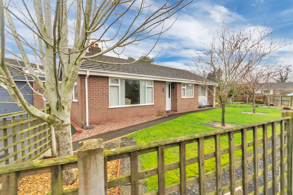 Property photo 1 of 16