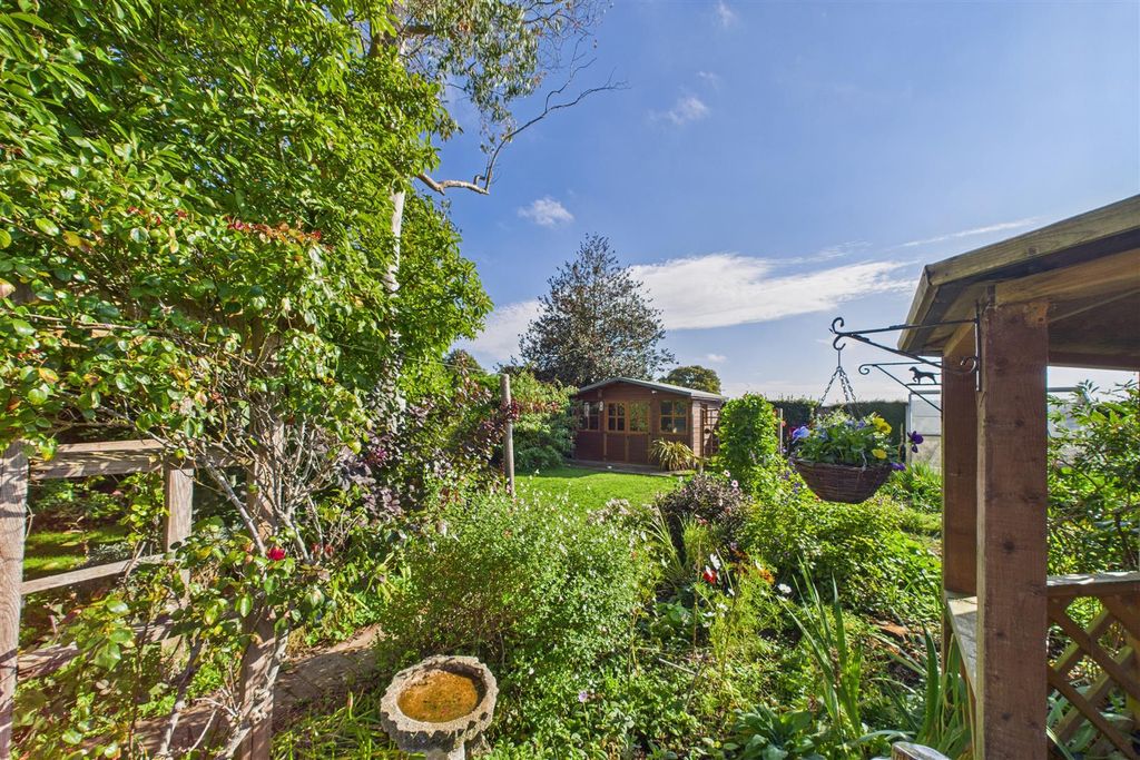 Property photo 2 of 21 Rear Garden