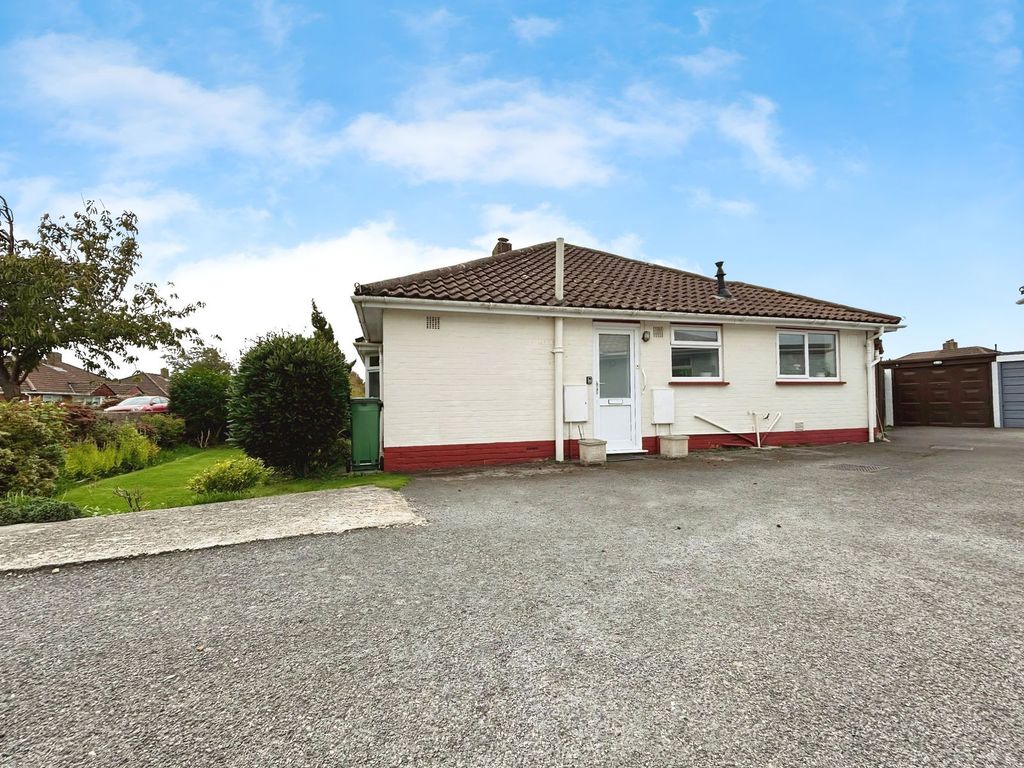 Property photo 3 of 14