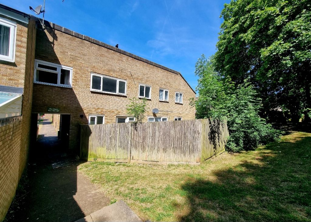 Property photo 1 of 19 Rear