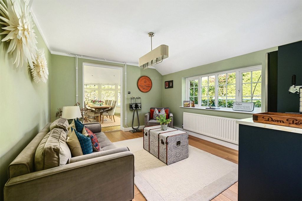 Property photo 2 of 21 Picture No. 09