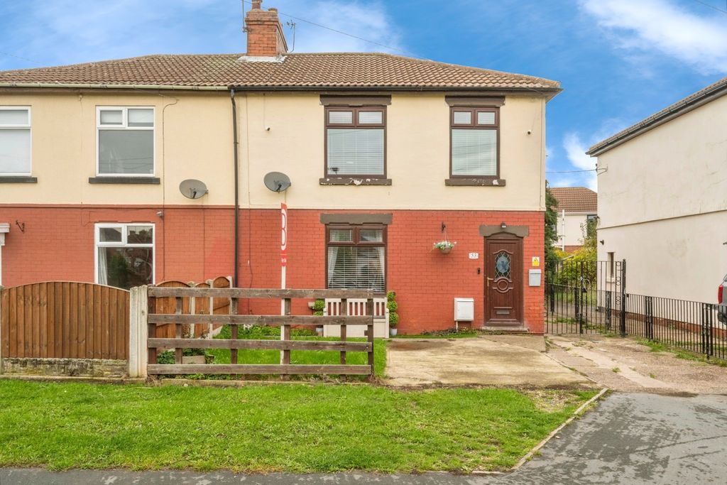 Property photo 1 of 17 Front