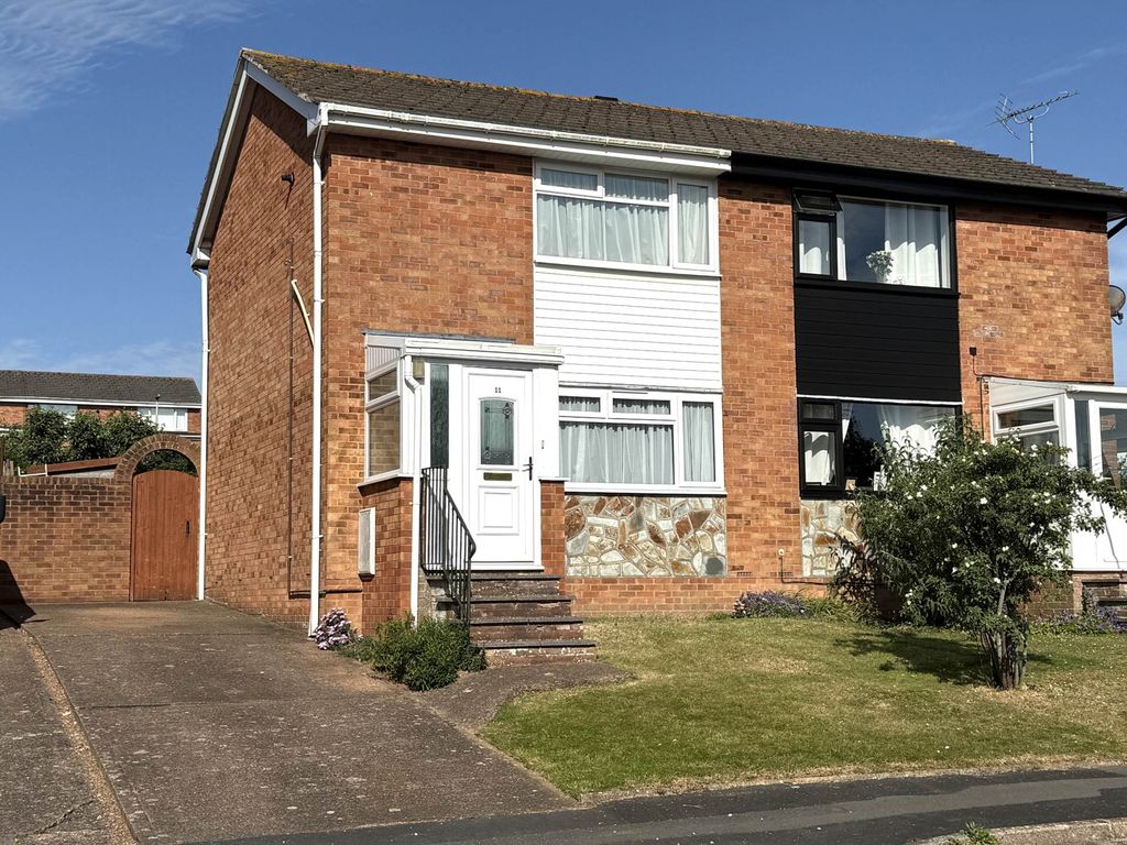 Property photo 1 of 13