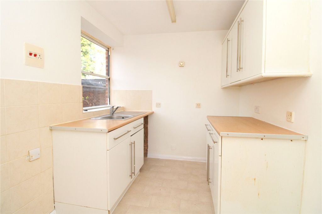 Property photo 3 of 5 Picture No. 07
