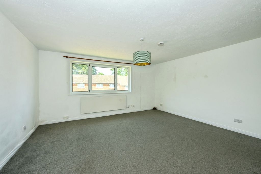 Property photo 3 of 14 Pbox-Img.Jpg