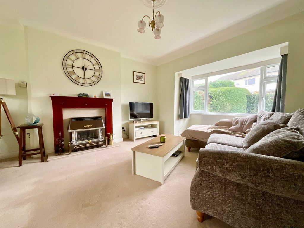 Property photo 3 of 13