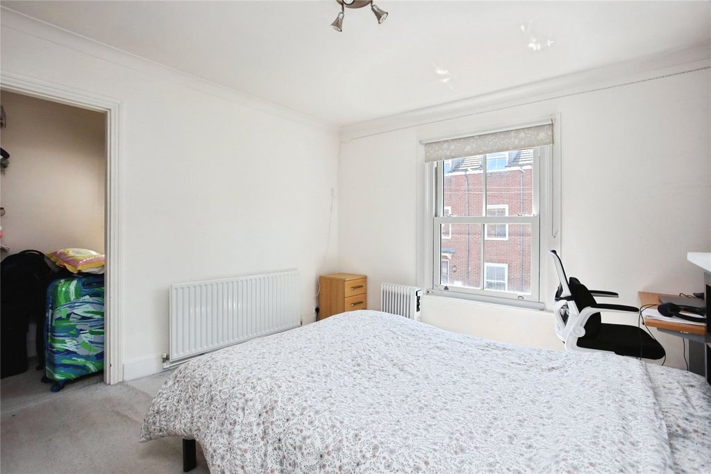 Property photo 3 of 15 Picture No. 33