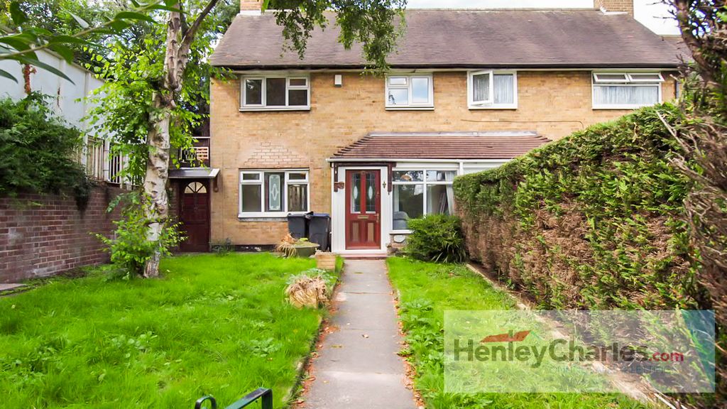Property photo 3 of 11