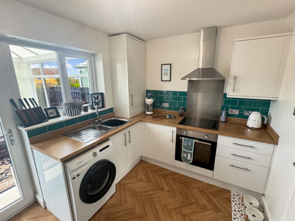 Property photo 3 of 12 Img_7088