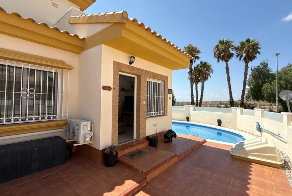 Property photo 1 of 34