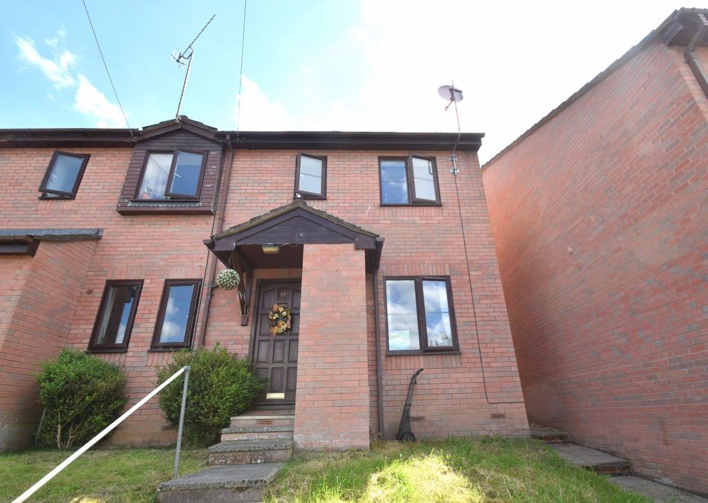 Property photo 1 of 5 Tiverton Seddons