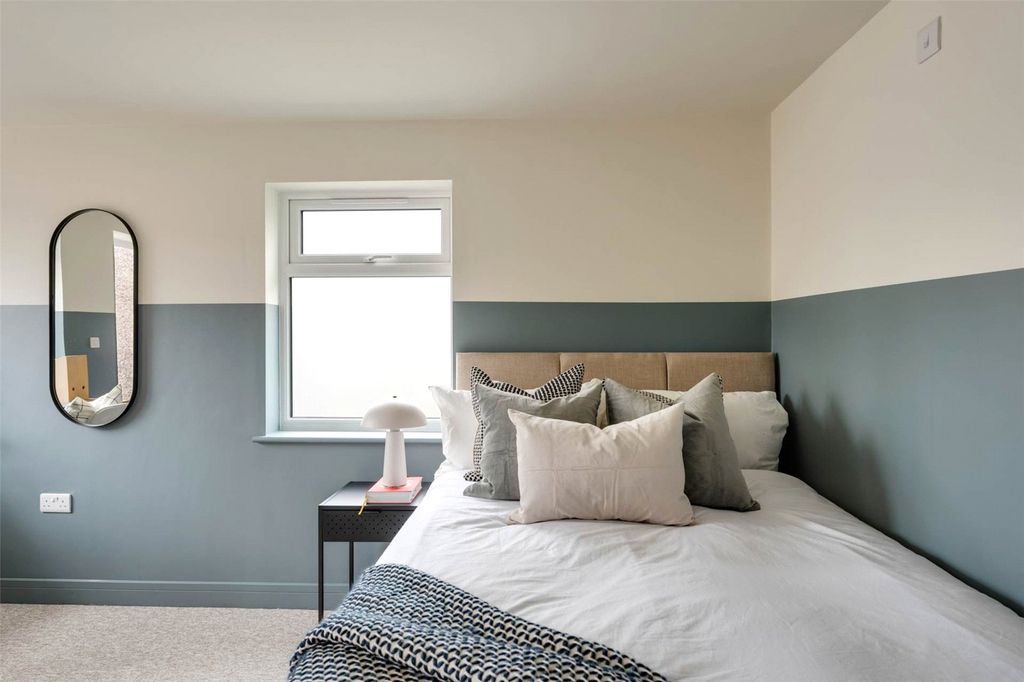 Property photo 3 of 8 Picture No. 02