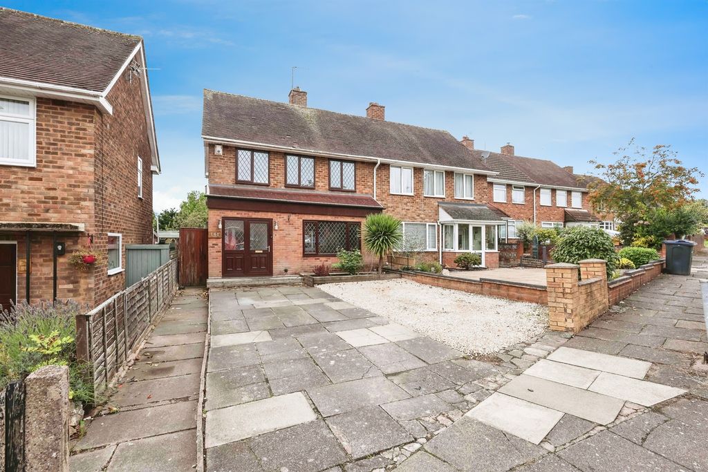 Property photo 2 of 17