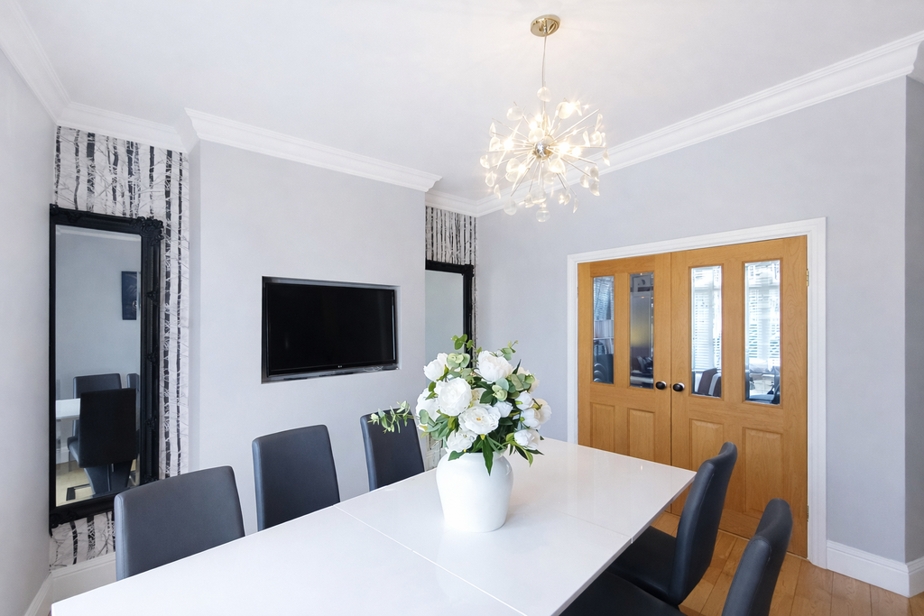 Property photo 1 of 28 Dining Room