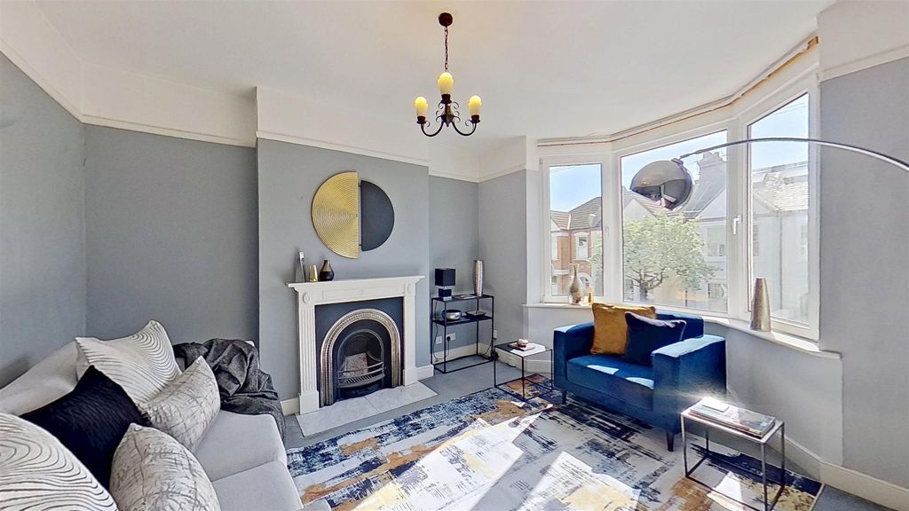 Property photo 1 of 14 11A-Isis-Street-04142026_161424.Jpg