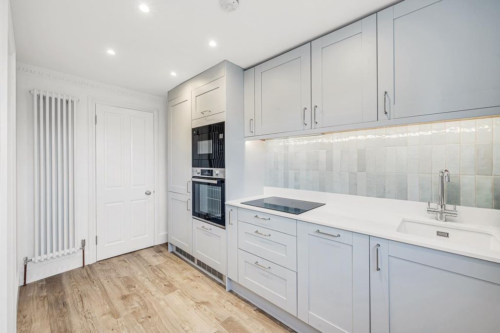 Property photo 2 of 9 Tff 71 Thorney Hedge Road-5.Jpg