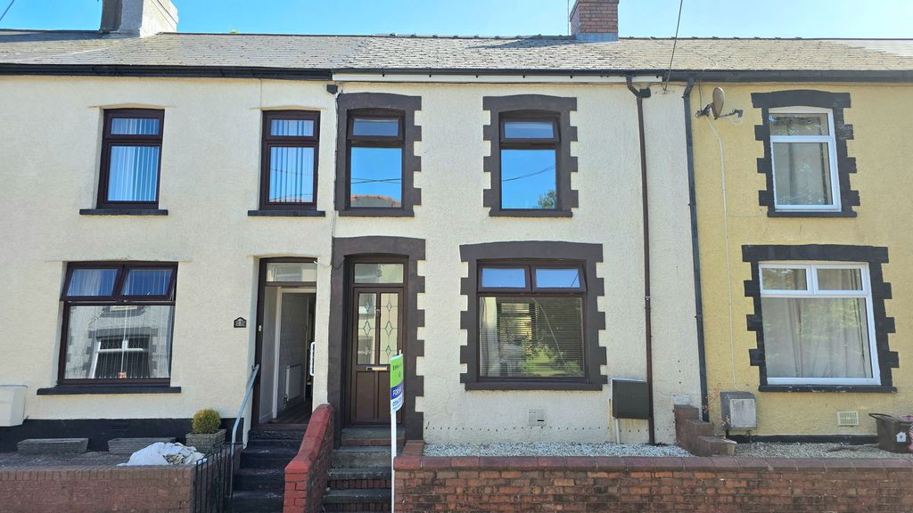 Property photo 1 of 26
