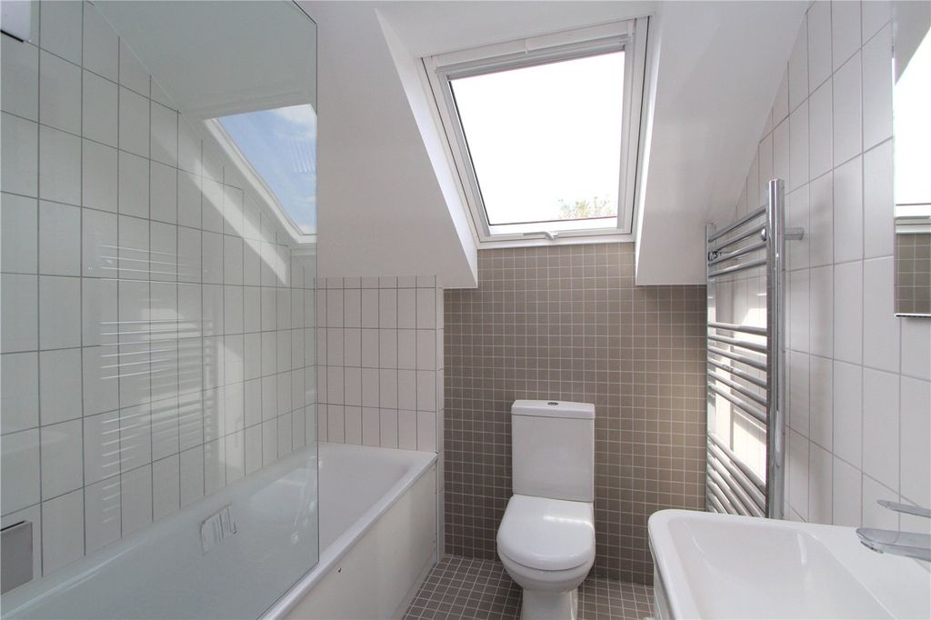 Property photo 3 of 12 Picture No. 05