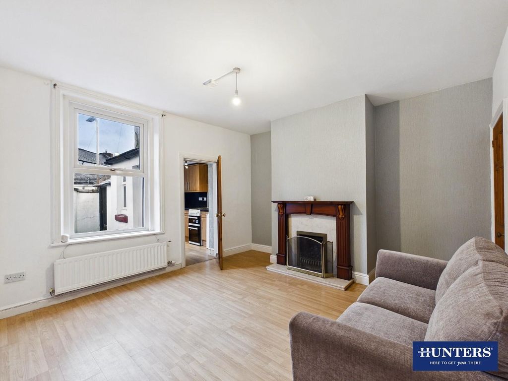 Property photo 3 of 13 Sitting/Dining Room