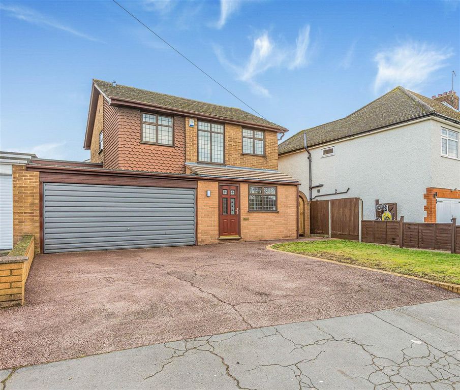 Property photo 1 of 28 28_71427.Jpg