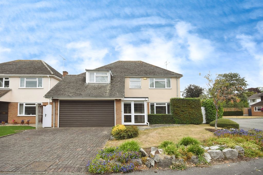 Property photo 1 of 17