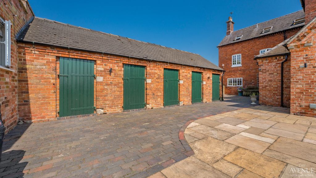 Property photo 3 of 59 5226814
