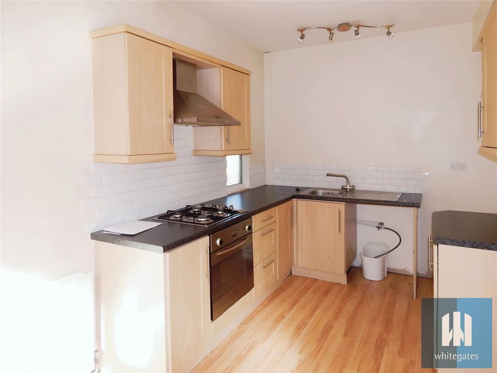 Property photo 2 of 9 Picture No. 23