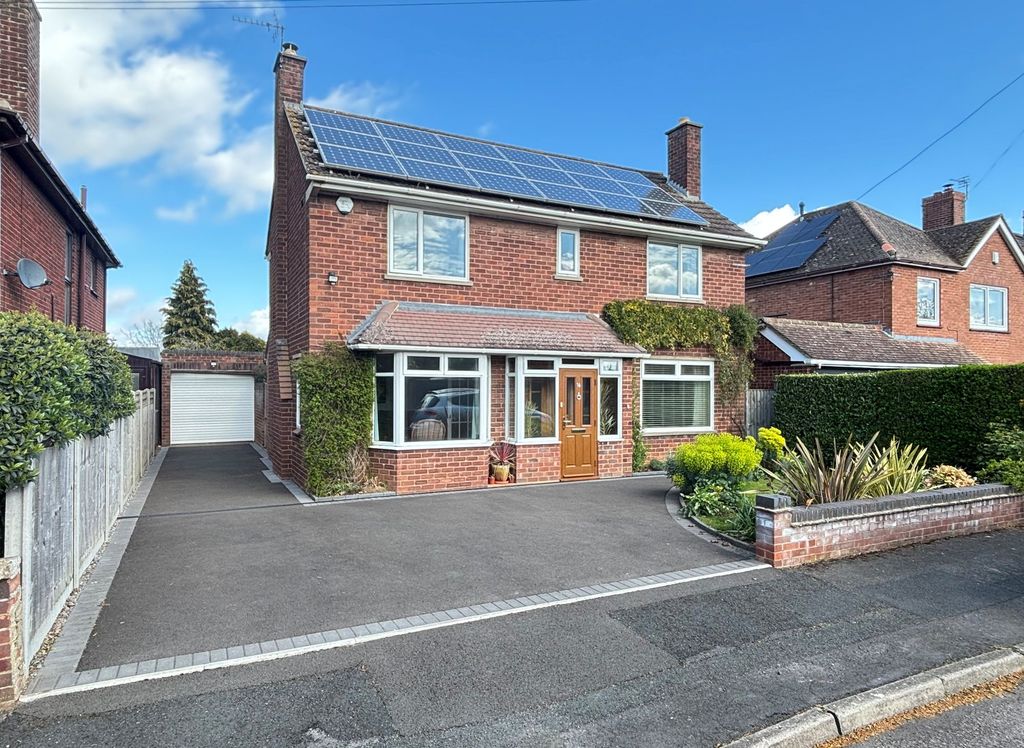 Property photo 1 of 19 Front