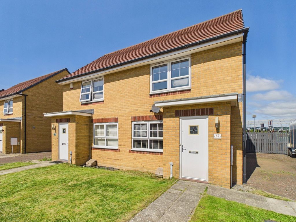 Property photo 1 of 12 External