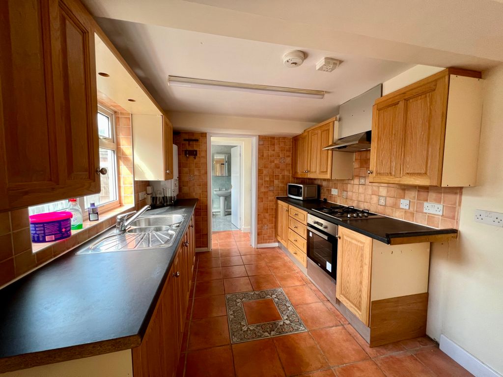 Property photo 2 of 13