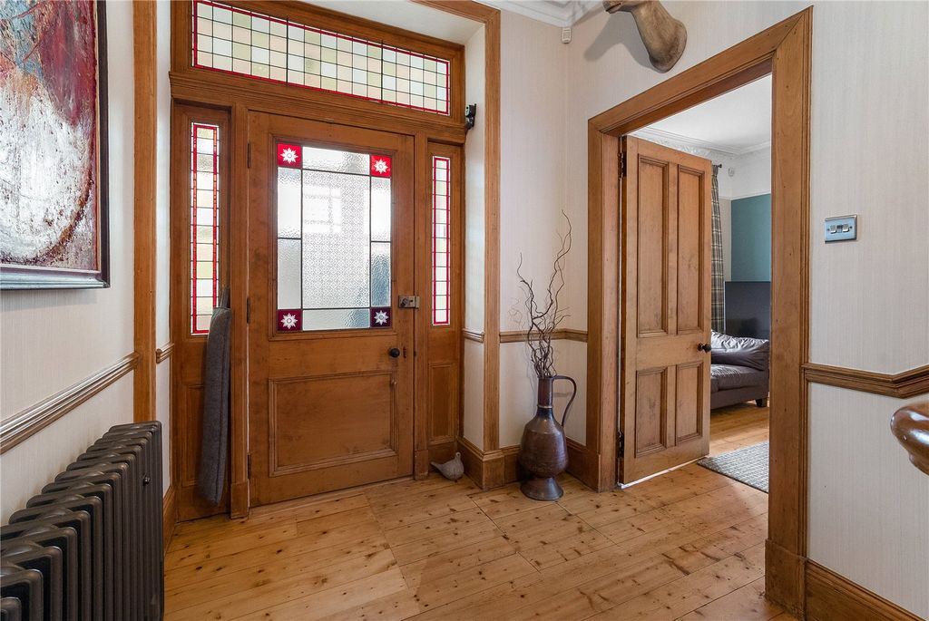 Property photo 3 of 46 Spingfield Road