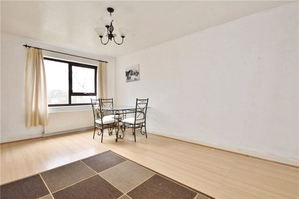 Property photo 2 of 8 Reception Room