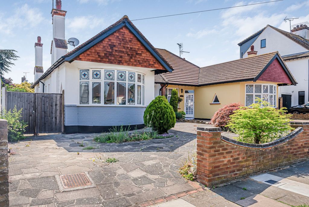 Property photo 1 of 23