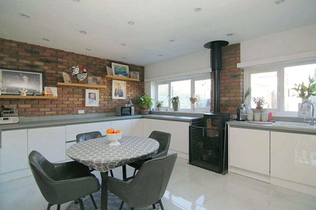 Property photo 2 of 20 Picture No. 06