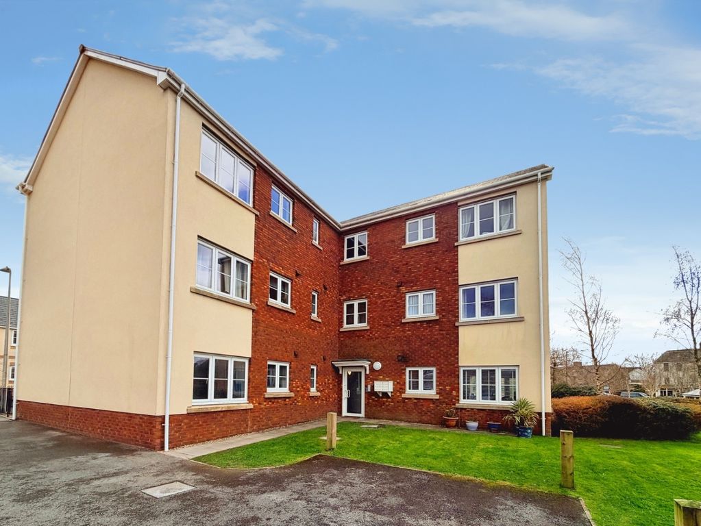 Property photo 2 of 23 5024783