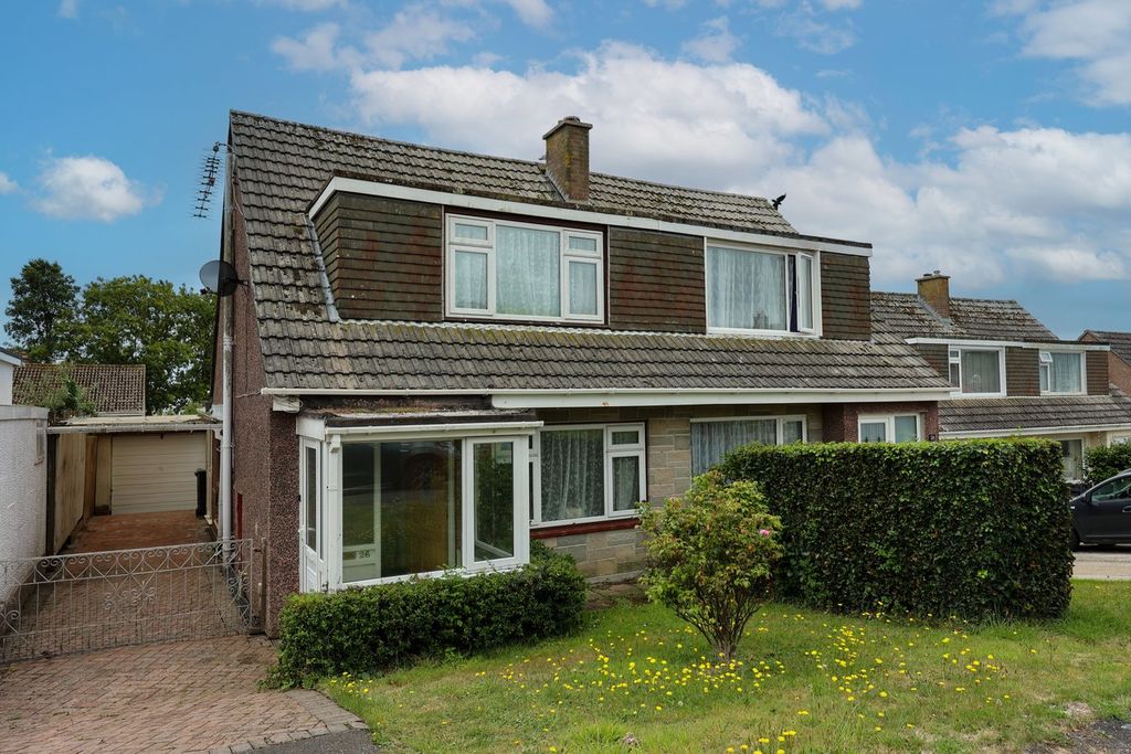 Property photo 1 of 15