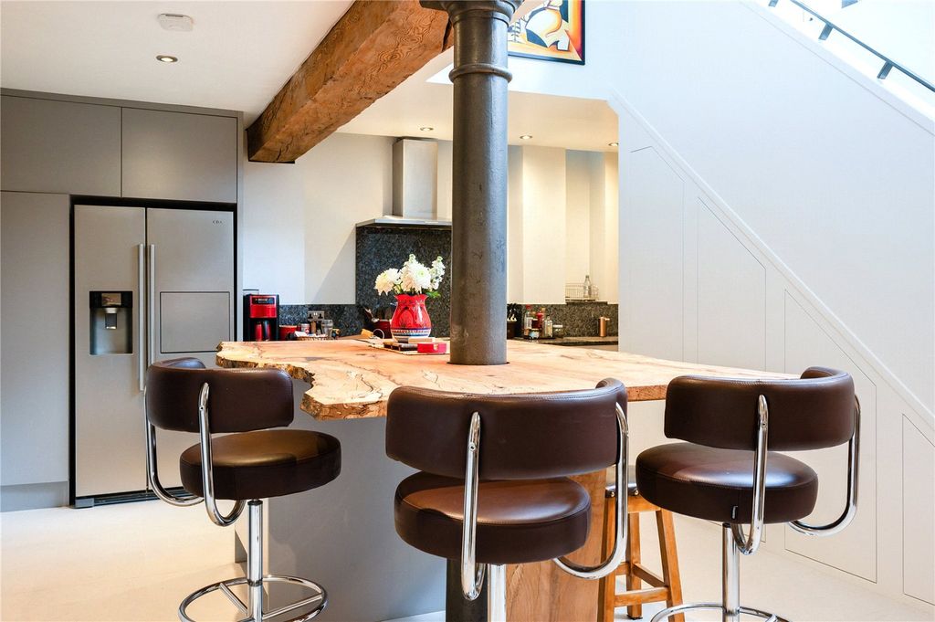 Property photo 1 of 12 Picture No. 16