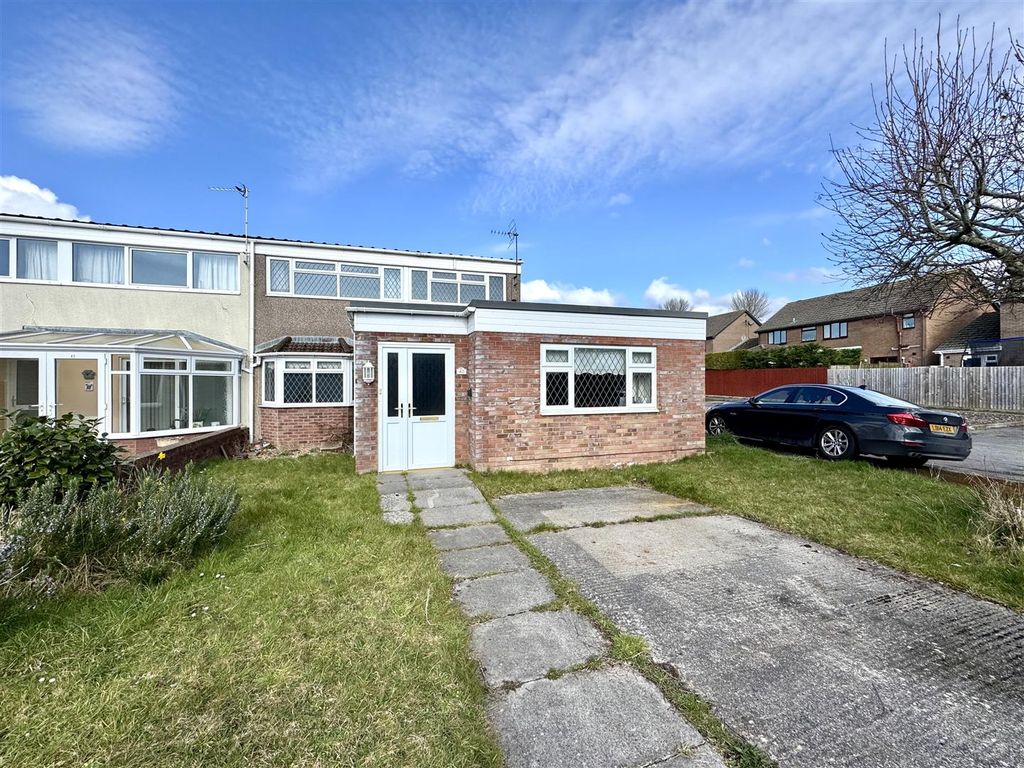 Property photo 1 of 23 42 Cas Troggi