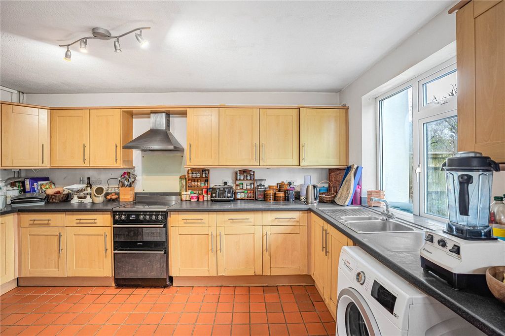 Property photo 3 of 11 Picture No. 19