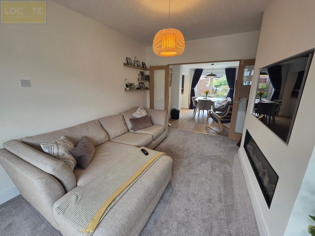 Property photo 2 of 28 20260404_085759