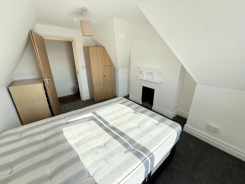 Property photo 2 of 14 Img_7916